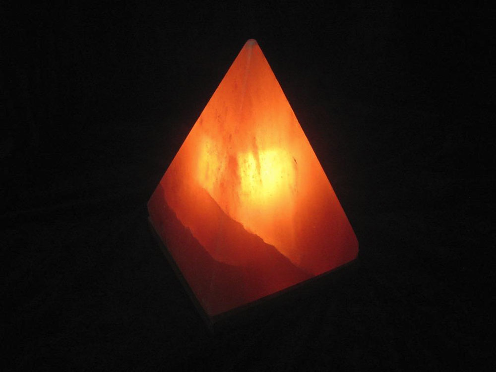 Salzkristall Lampe Himalaya Pyramide