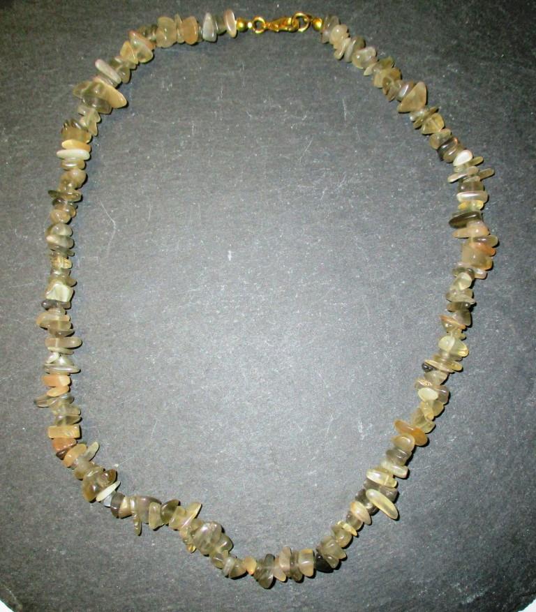 Collier  Chips 45cm Mondstein